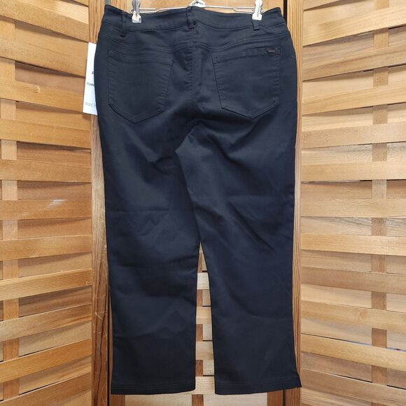 NWT mack + liam Pull-On Black Capris Pants Tummy Control Women 10 Cotton - Picture 2 of 8